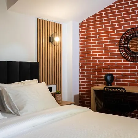 Centro Urban Suites C6 * Kalambaka