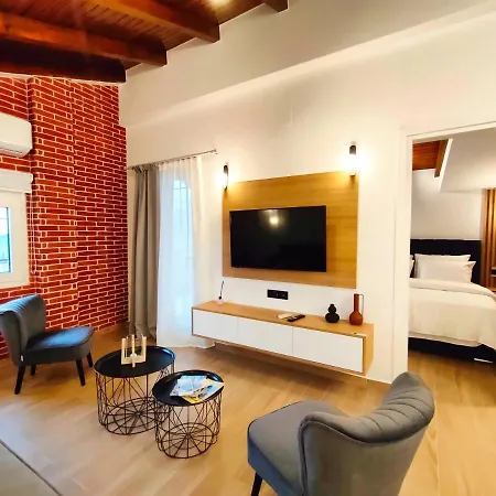 Centro Urban Suites C6 *