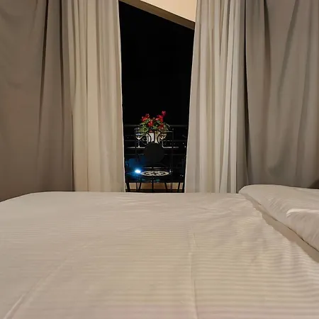 Apartamento Centro Urban Suites C6 *